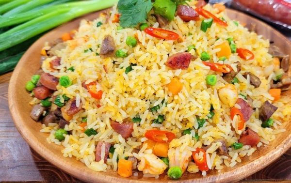 Cơm rang truyền thống - Hình ảnh 2